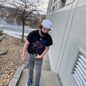 Meet your Posher, Kendall